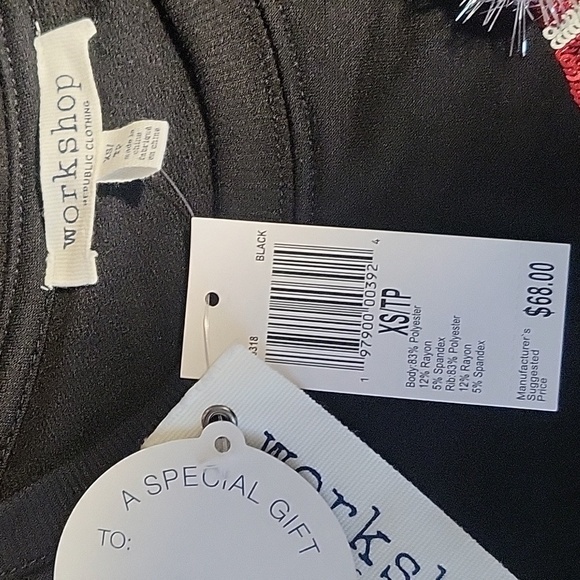 Workshop Republic Clothing Sequin Gnome Christmas Lightweight Sweatshirt Size XS - Picture 4 of 6